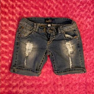 Angels shorts size 7 juniors